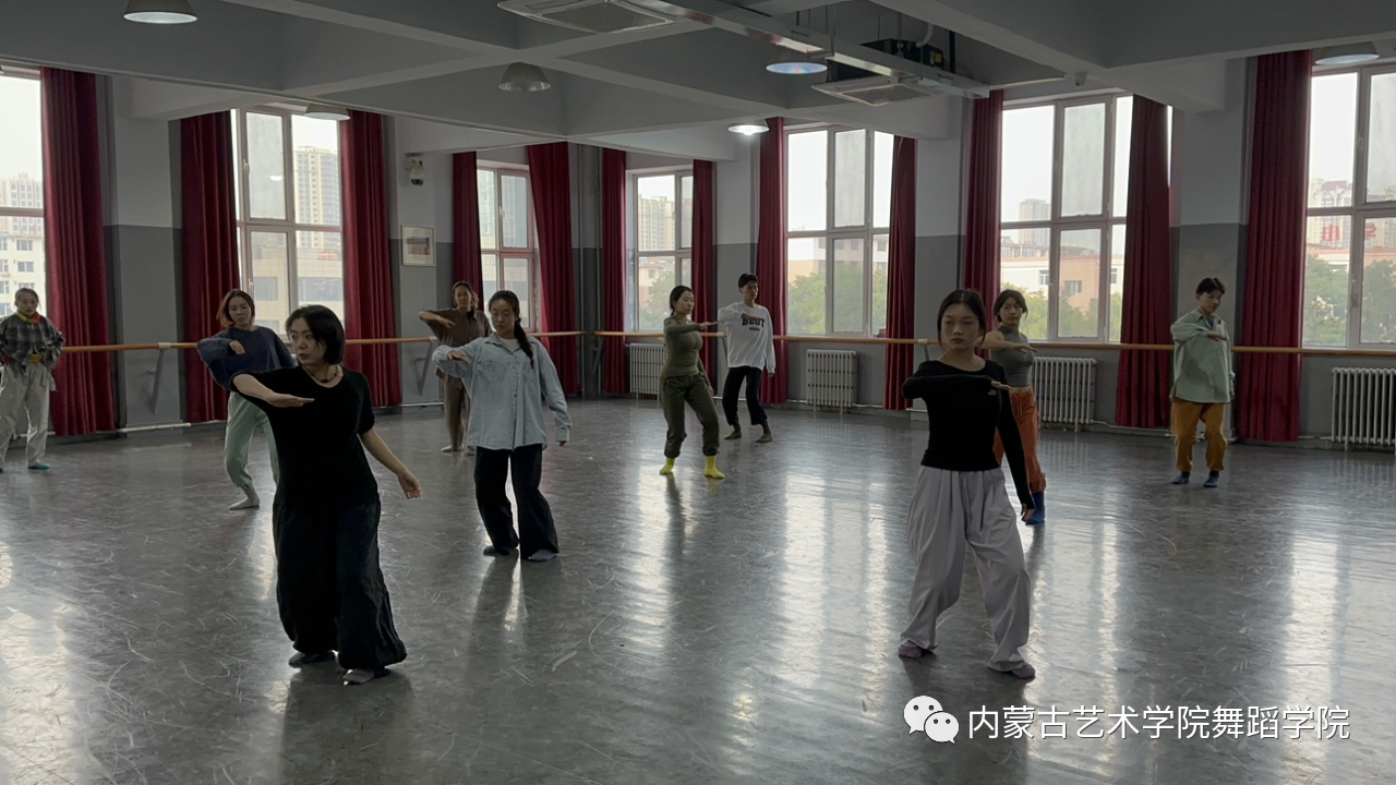 微信图片_20231018220710.png 微信图片_20231018220710.png