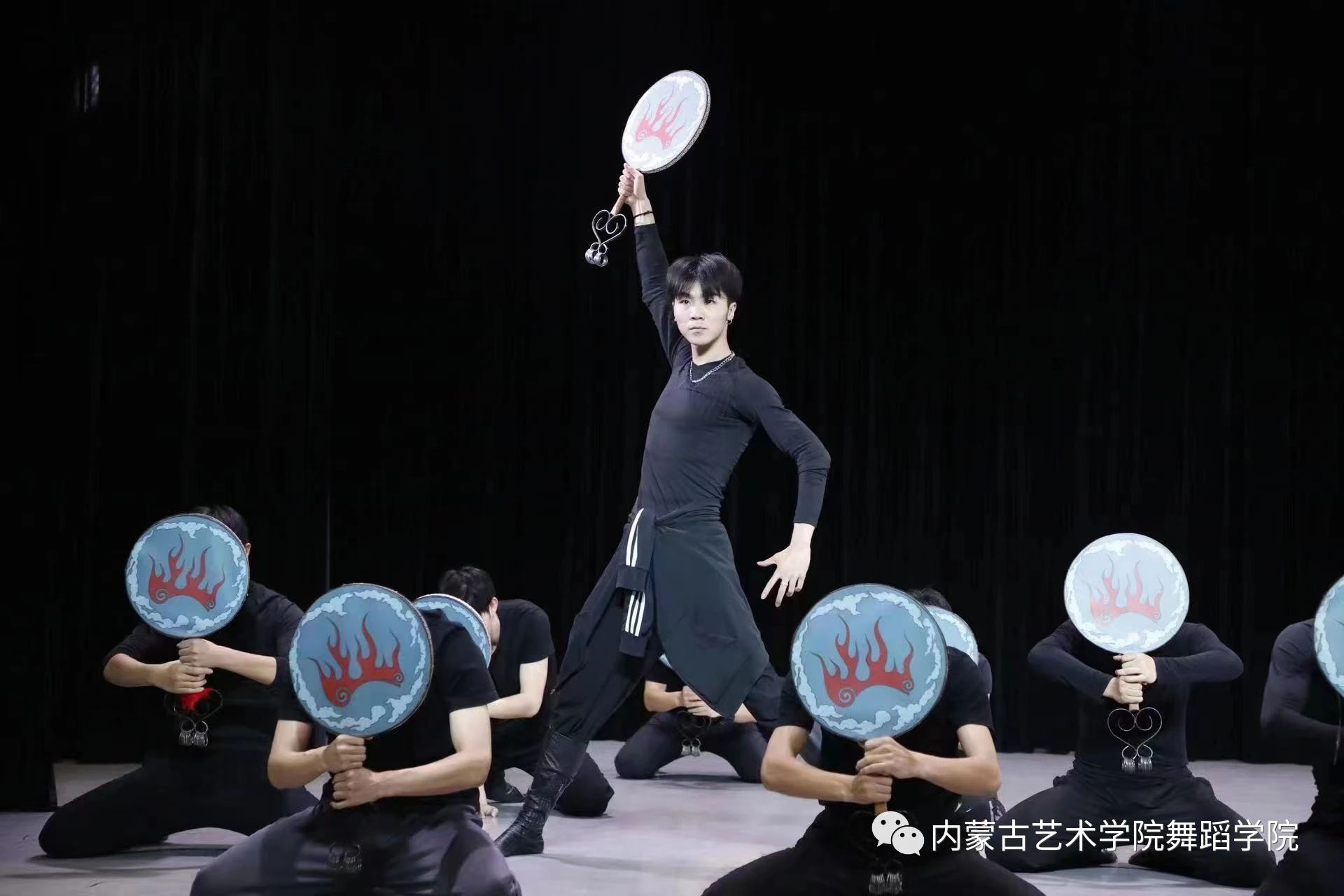 微信图片_20231122180425.jpg 微信图片_20231122180425.jpg