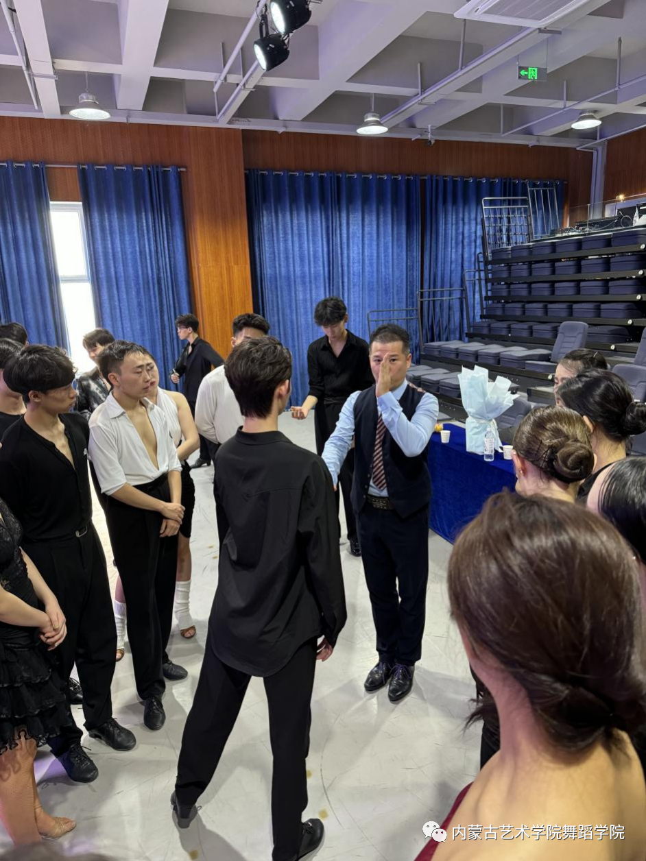 微信图片_20231216194715.png 微信图片_20231216194715.png