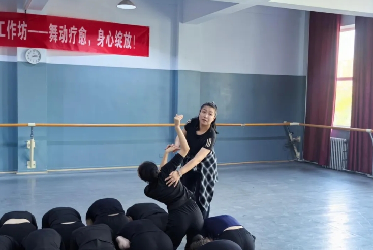 屏幕截图_30-10-2025_17129_mp.weixin.qq.com.jpeg